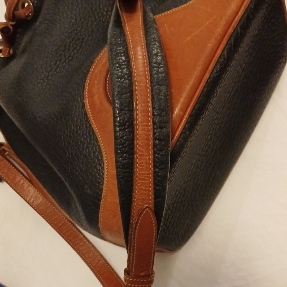 Vintage Dooney & Bourke Brown and Black Teton Leather Bucket Bag - Picture 6 of 12